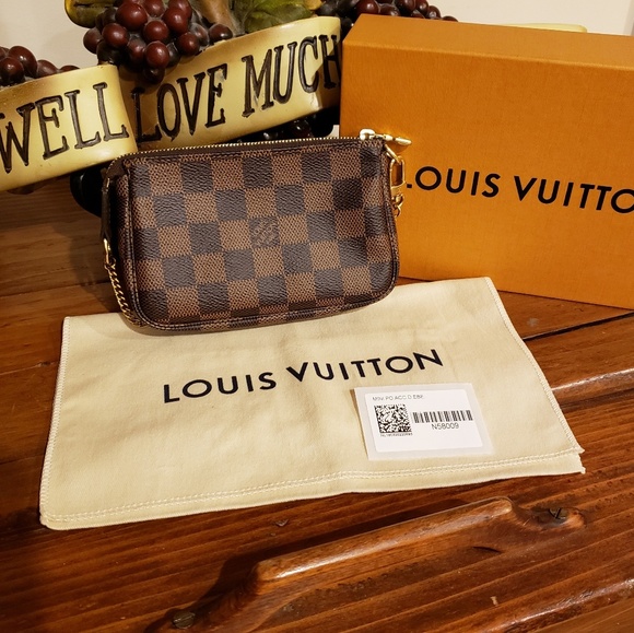 SOLD** - Picture 1 of 8